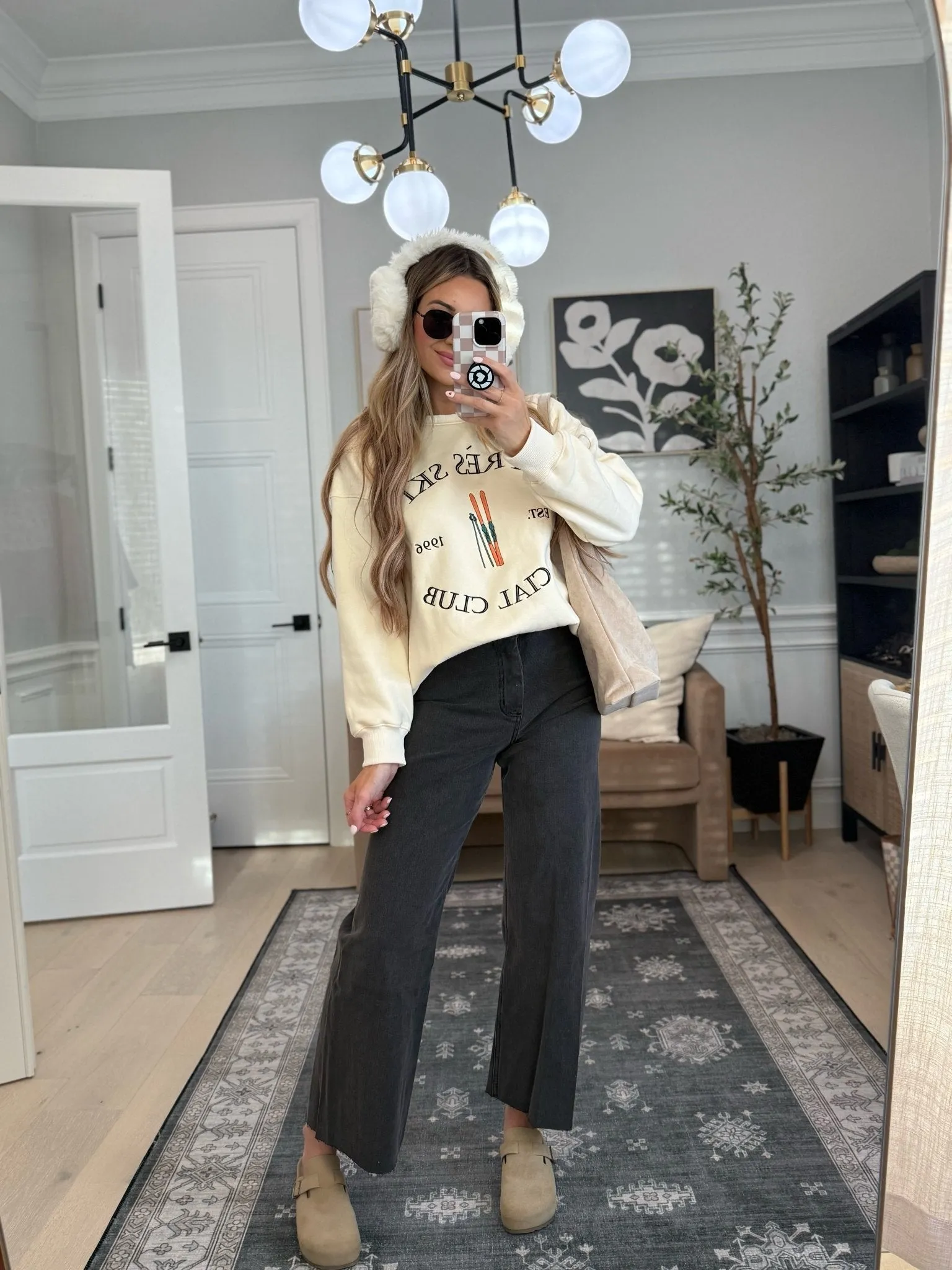 Cream Apres Ski Graphic Sweatshirt - FINAL SALE