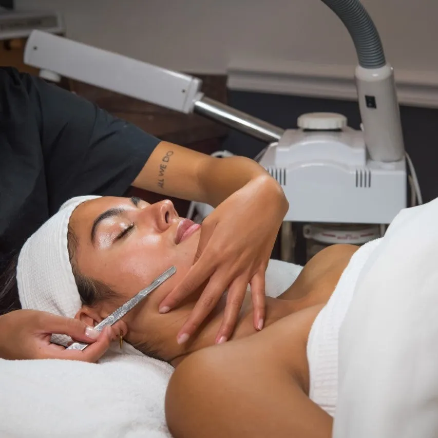Dermaplaning Facial