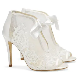 NIKKI IVORY SAMPLE SALE