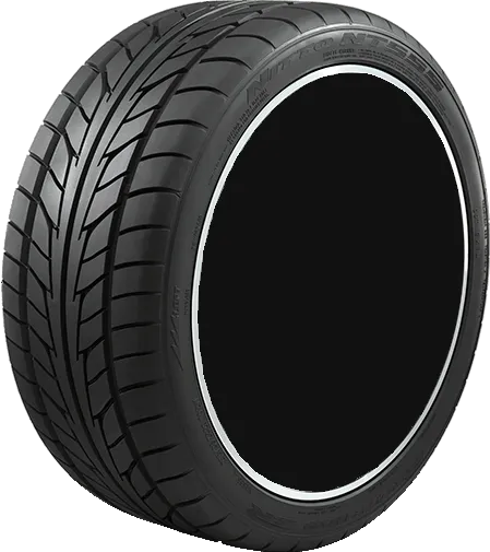 Nitto NT555 215/45 R17